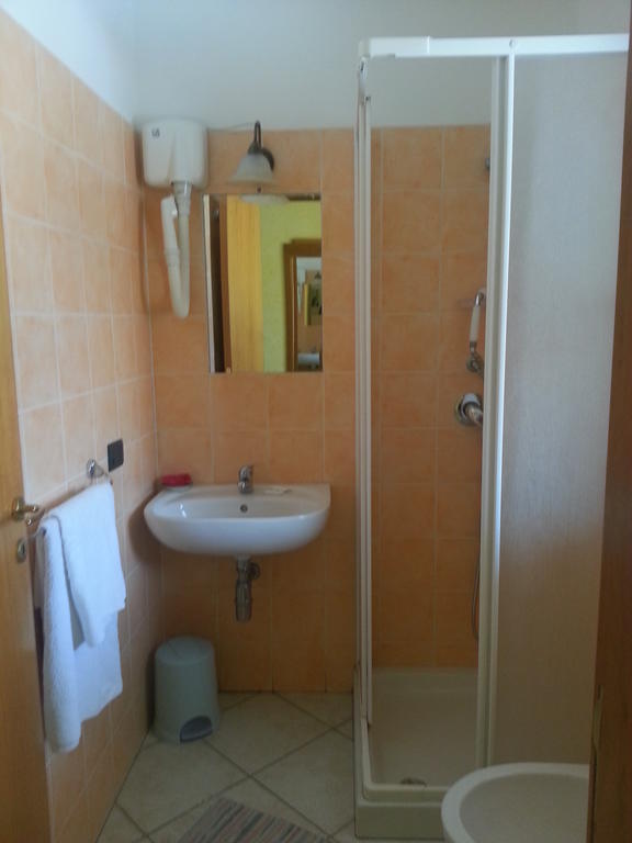 Hotel Mistef Falerna Quarto foto